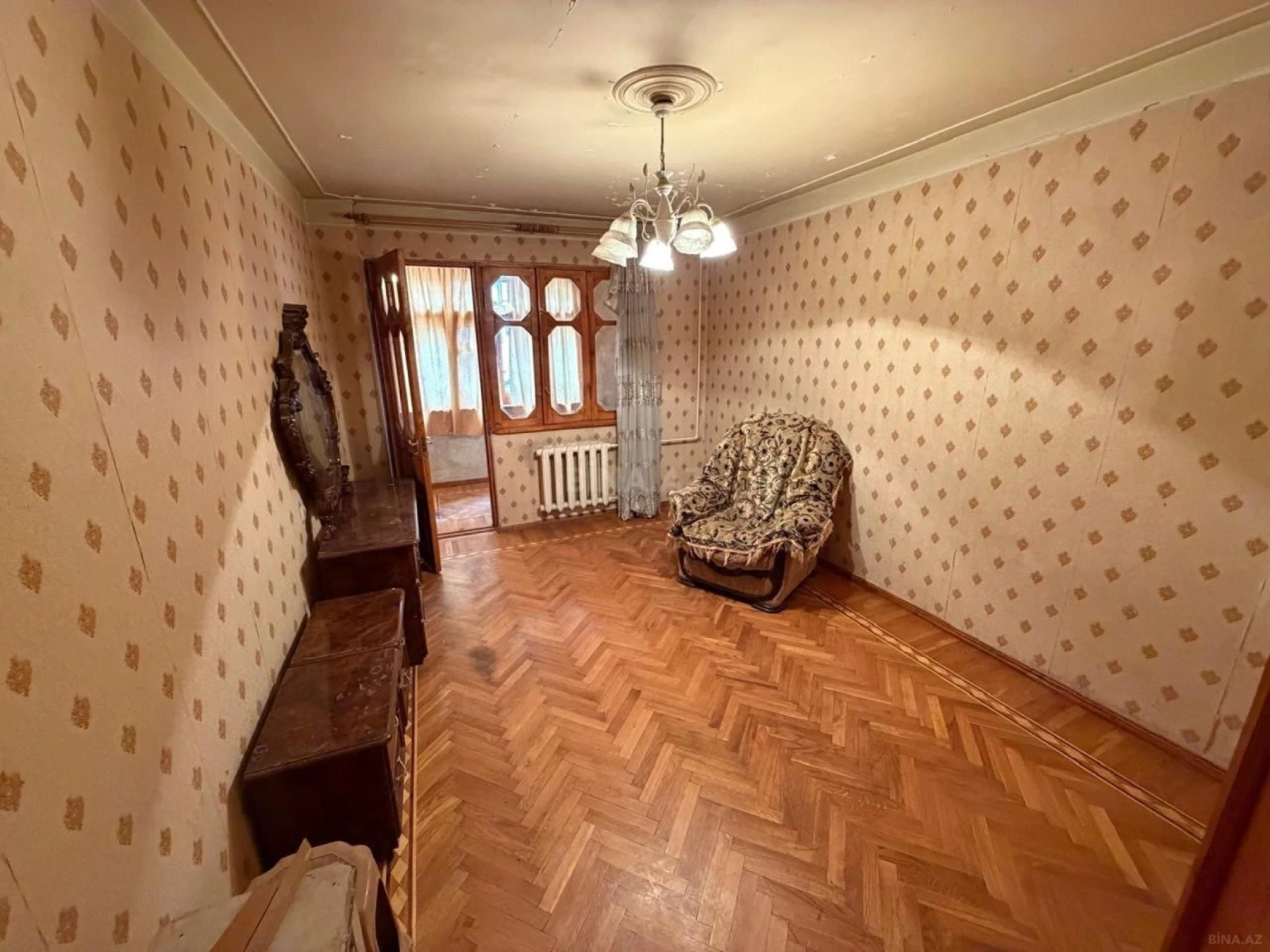 Satılır 4 otaqlı mənzil 80 m²