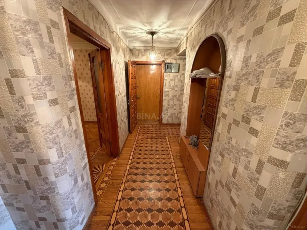 Satılır 4 otaqlı mənzil 80 m²