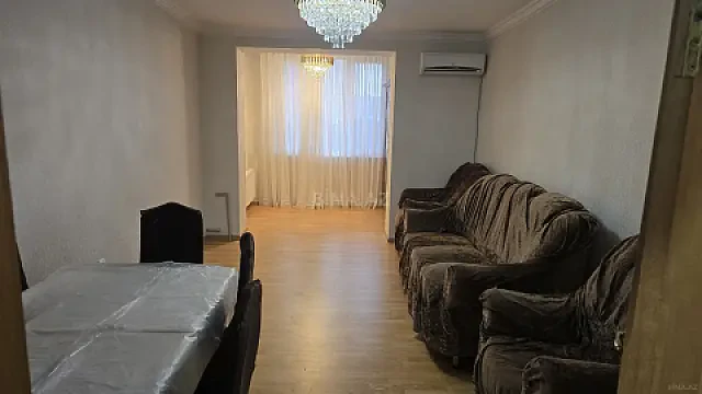 Kirayə verilir 3 otaqlı mənzil 61 m² — Bakı 3 otaq 61.00 m²