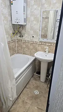 Kirayə verilir 3 otaqlı mənzil 61 m²