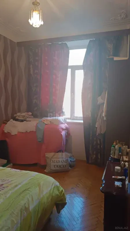 Kirayə verilir 3 otaqlı mənzil 100 m²