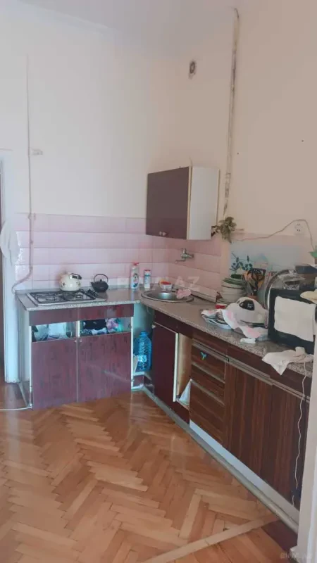 Kirayə verilir 3 otaqlı mənzil 100 m²