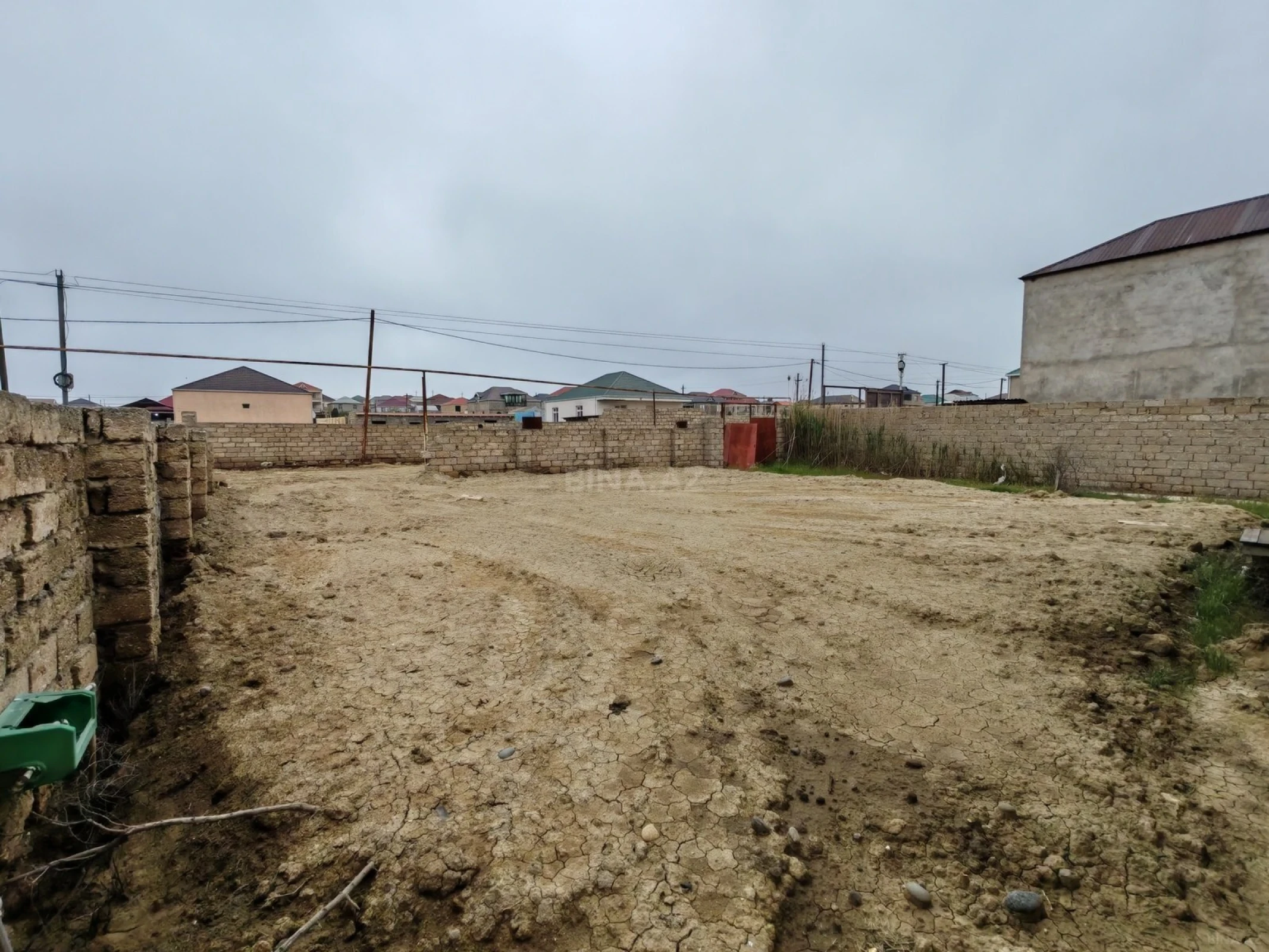 Satılır torpaq sahəsi 3 m²