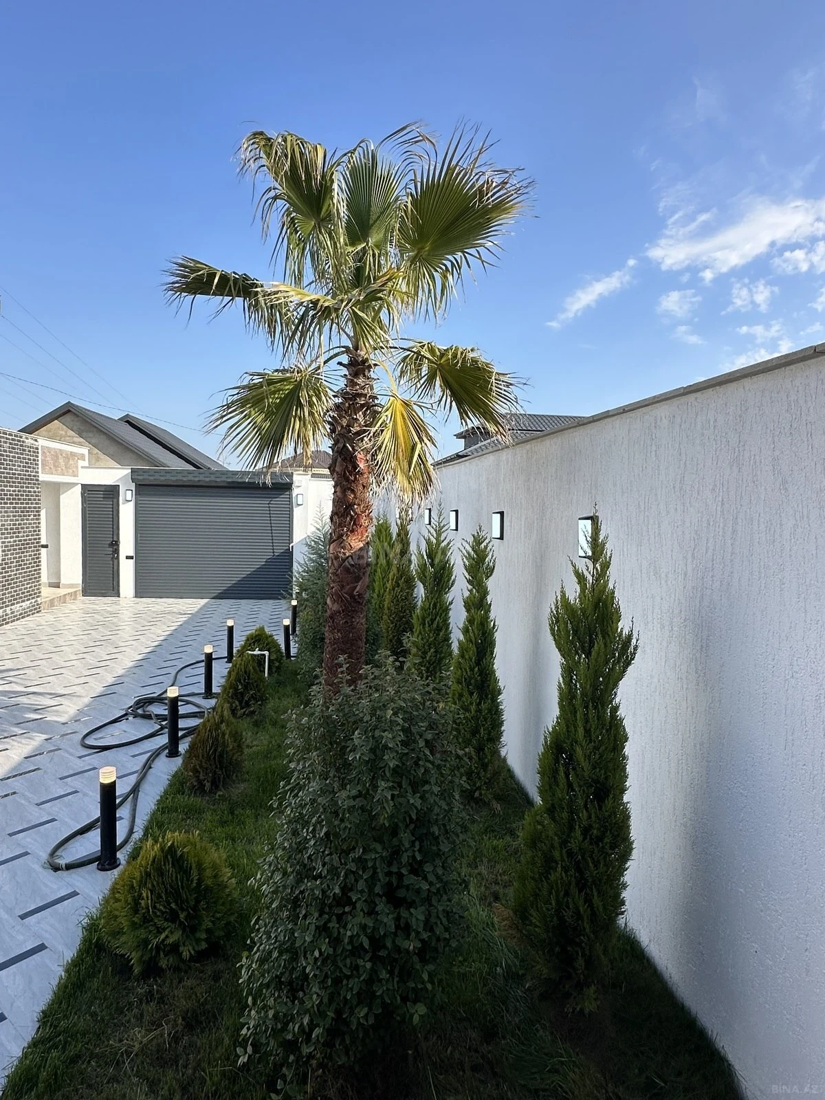 Satılır 4 otaqlı həyət evi 180 m²