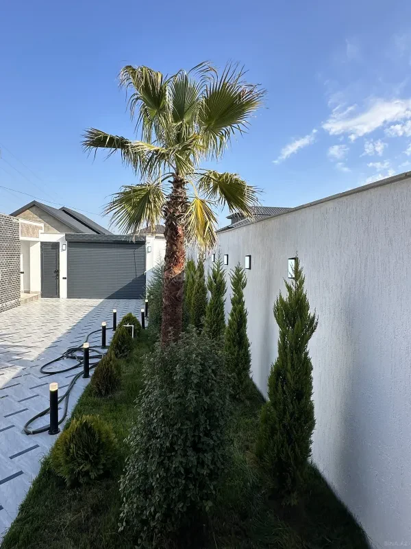 Satılır 4 otaqlı həyət evi 180 m²