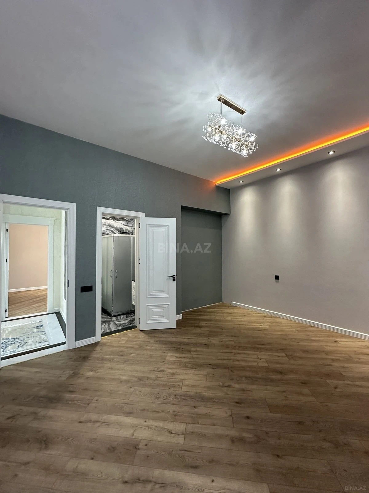 Satılır 4 otaqlı həyət evi 180 m²
