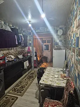 Satılır 4 otaqlı mənzil 70 m²