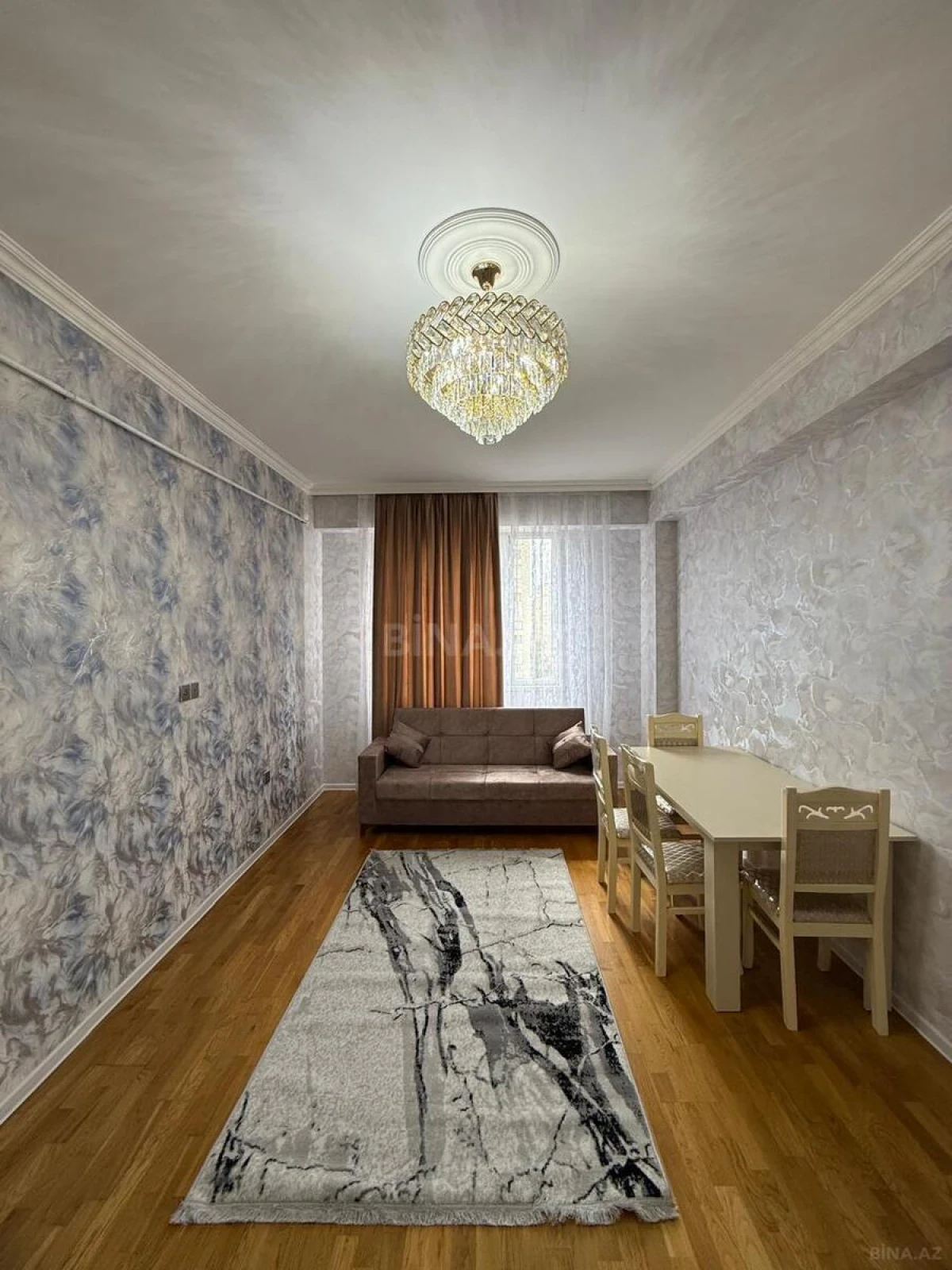 Satılır 2 otaqlı mənzil 45 m²