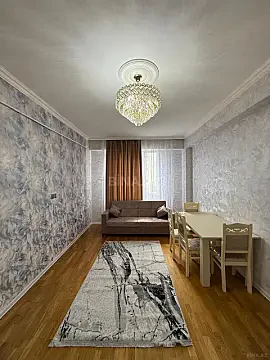 Satılır 2 otaqlı mənzil 45 m²