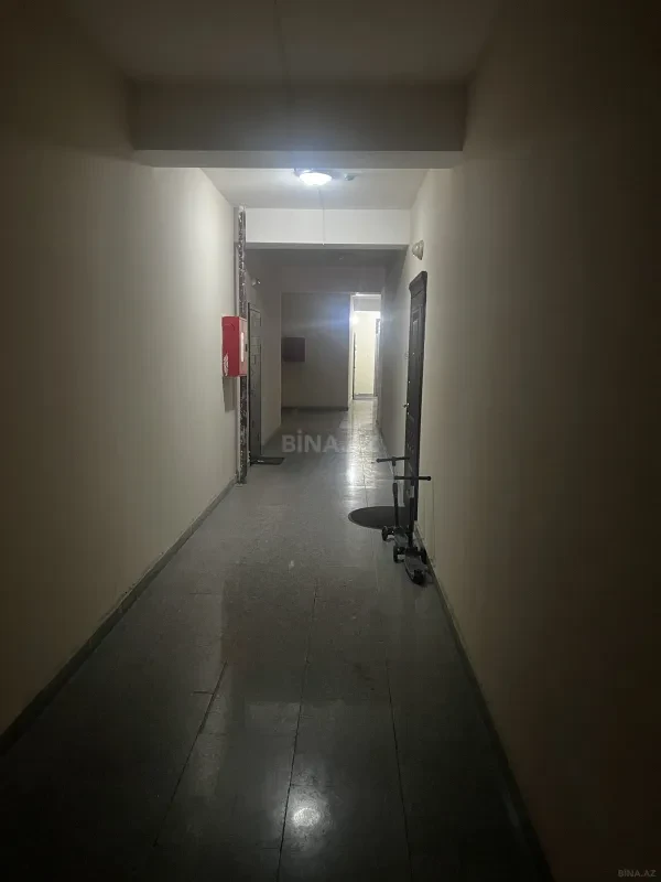 Satılır 2 otaqlı mənzil 76 m²