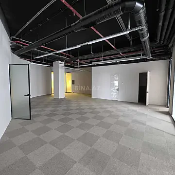 Satılır 4 otaqlı ofis 197 m²