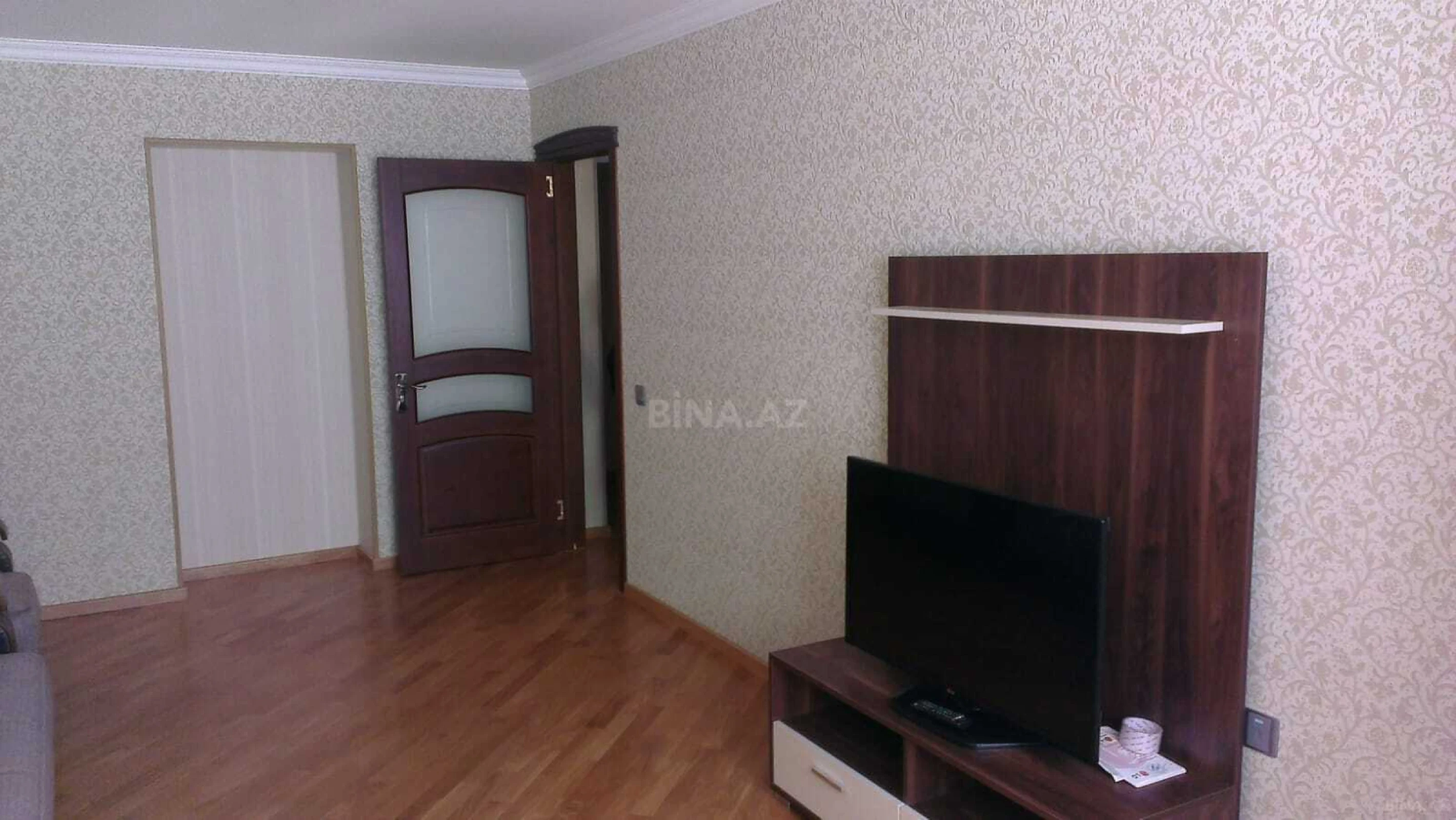 Satılır 3 otaqlı mənzil 75 m²