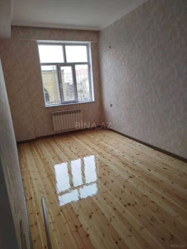 Satılır 3 otaqlı mənzil 102 m²