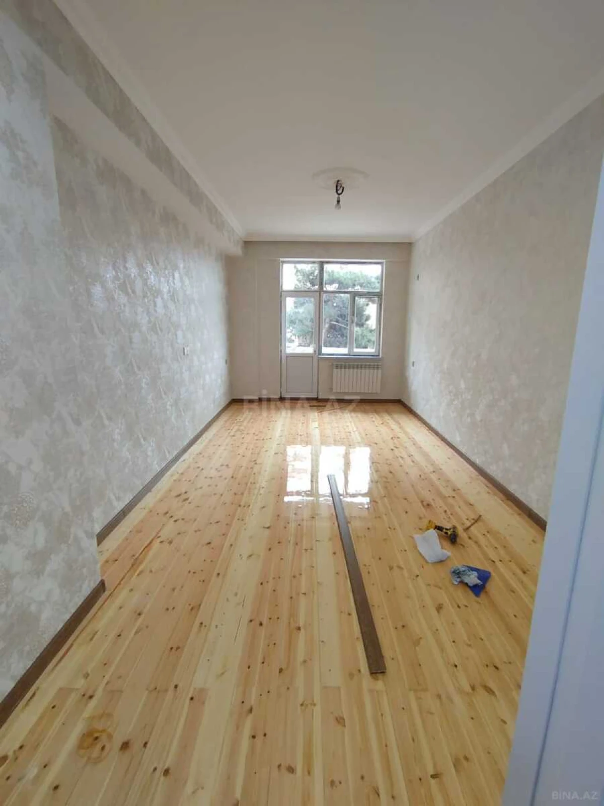 Satılır 3 otaqlı mənzil 102 m²