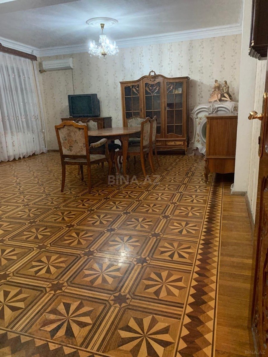 Satılır 5 otaqlı mənzil 110 m² — Bakı 5 otaq 110.00 m²