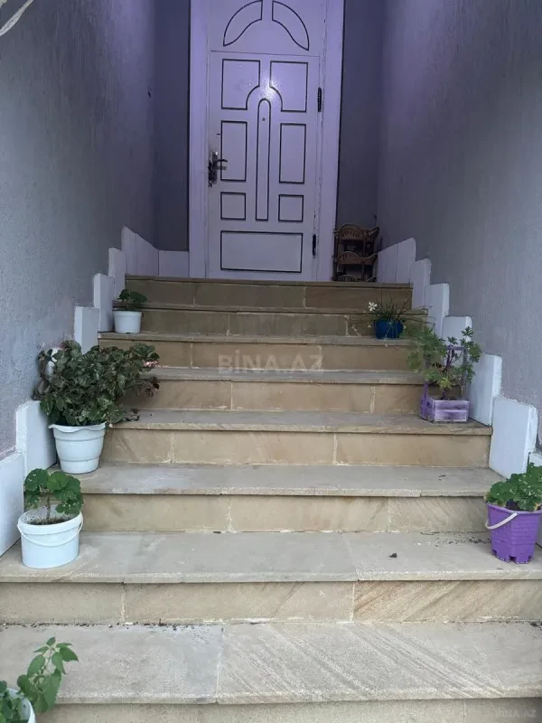 Satılır 4 otaqlı həyət evi 130 m²