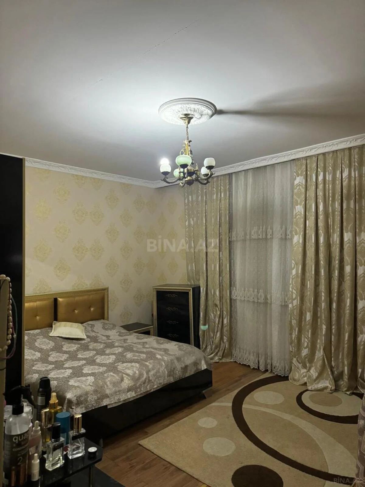 Satılır 4 otaqlı həyət evi 130 m²