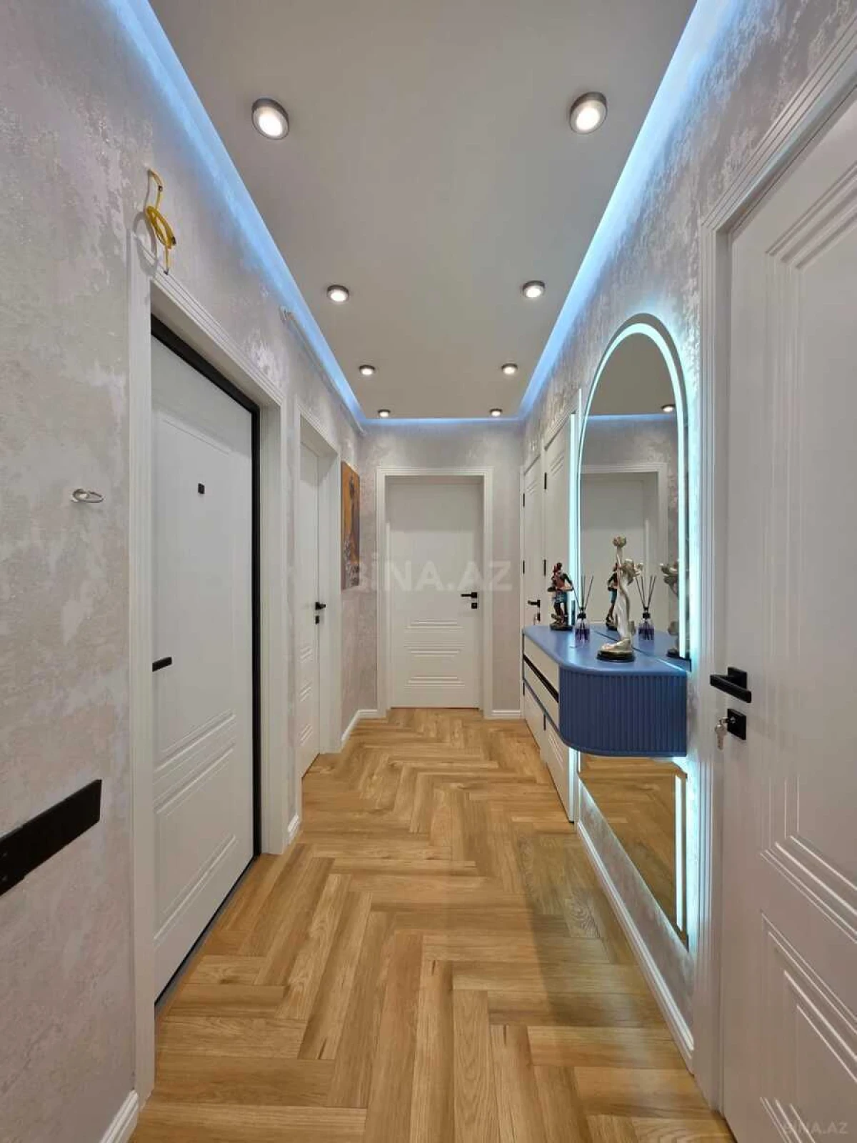 Satılır 2 otaqlı mənzil 65 m²