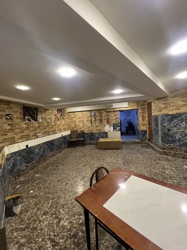 Satılır obyekt 70 m²
