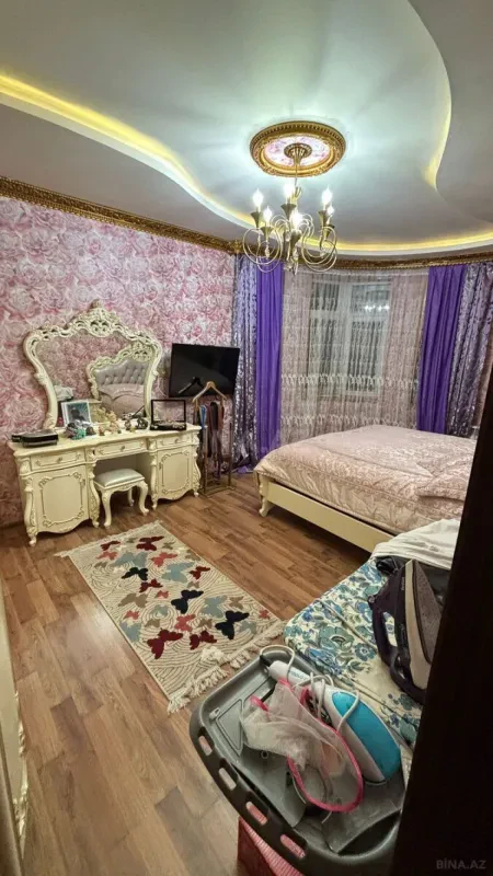 Satılır 3 otaqlı mənzil 92 m²