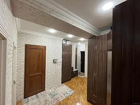 Satılır 3 otaqlı mənzil 93 m² — Bakı, Memar Əcəmi yanı 3 otaq 93.00 m²