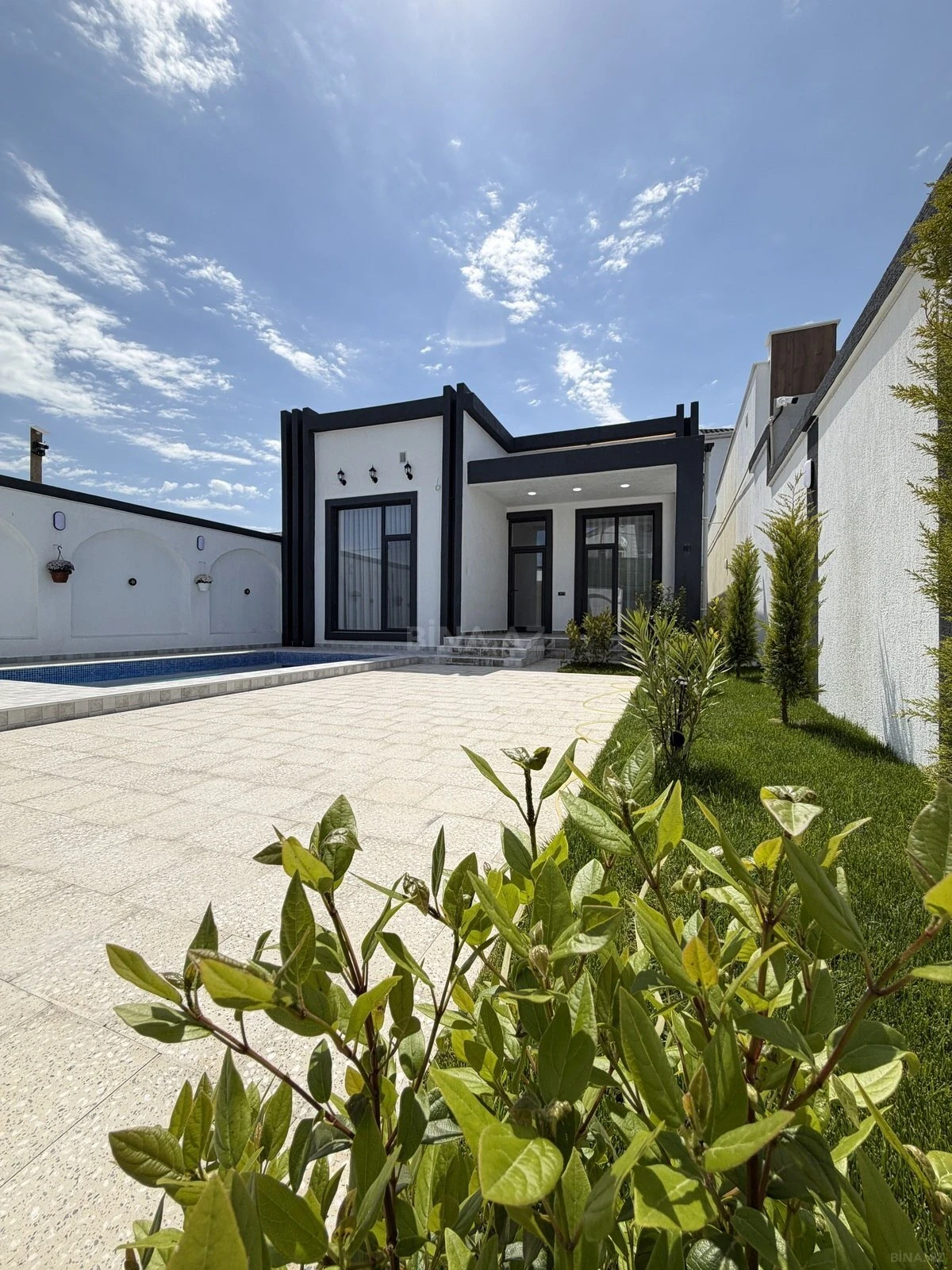 Satılır 4 otaqlı həyət evi 130 m²