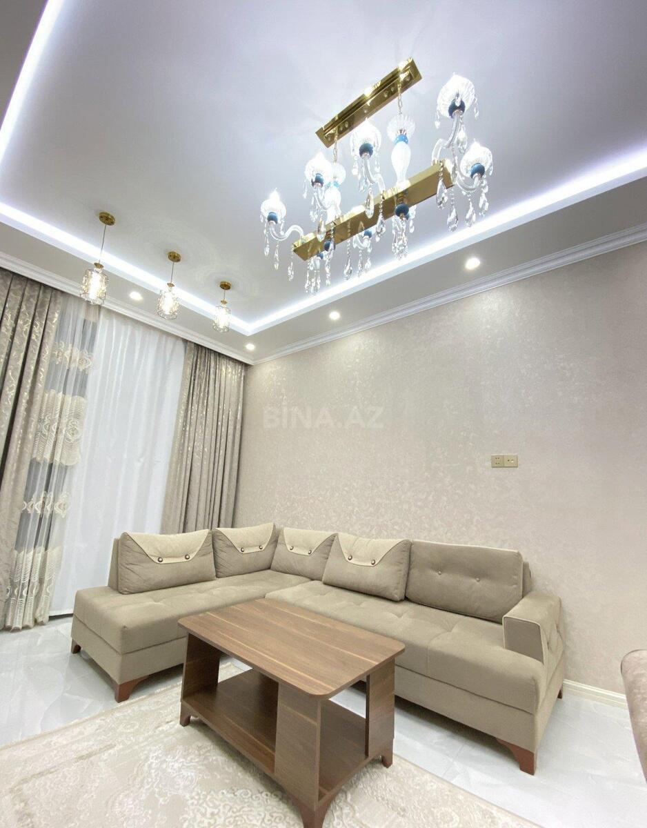Kirayə verilir 4 otaqlı mənzil 220 m² — Bakı 4 otaq 220.00 m²