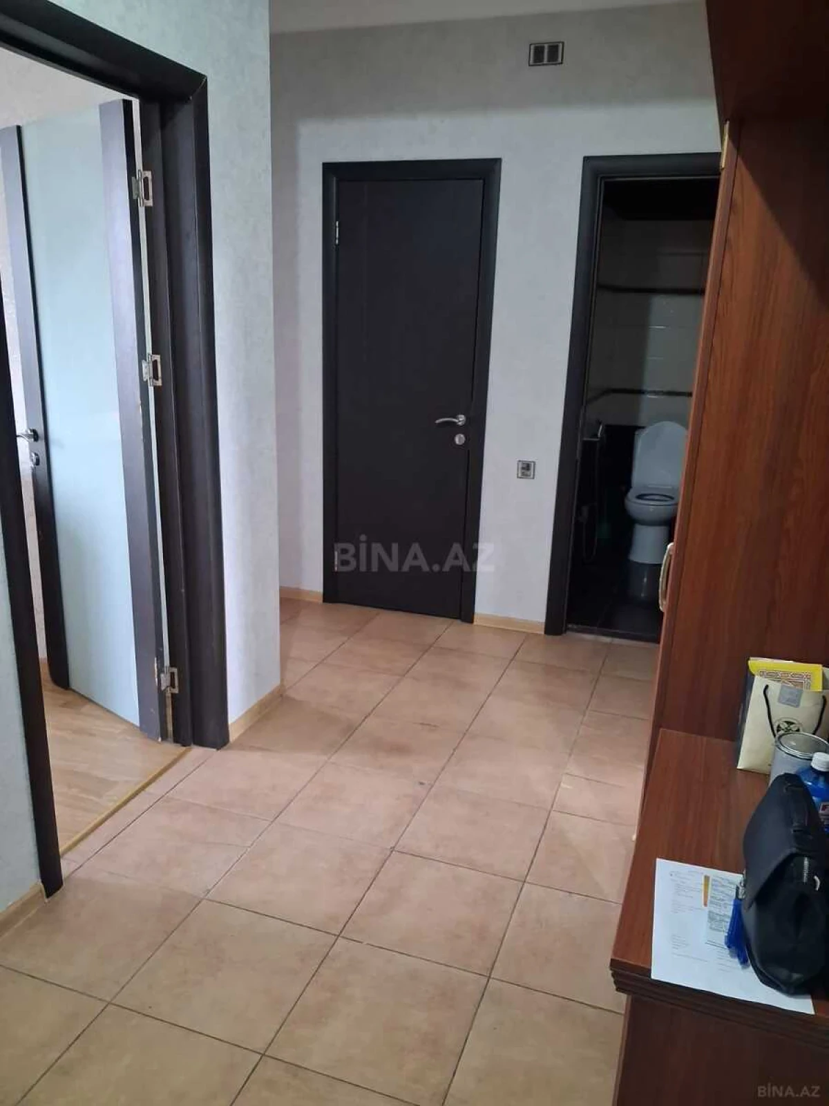 Kirayə verilir 2 otaqlı mənzil 90 m²