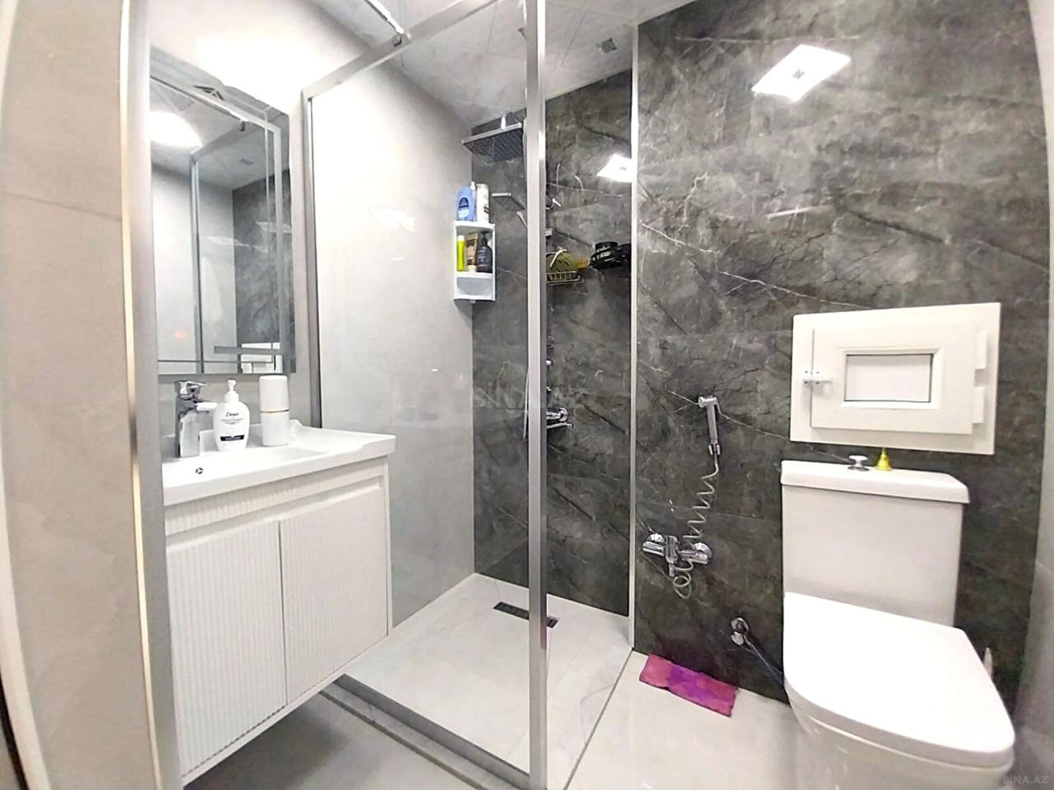 Satılır 2 otaqlı mənzil 60 m²
