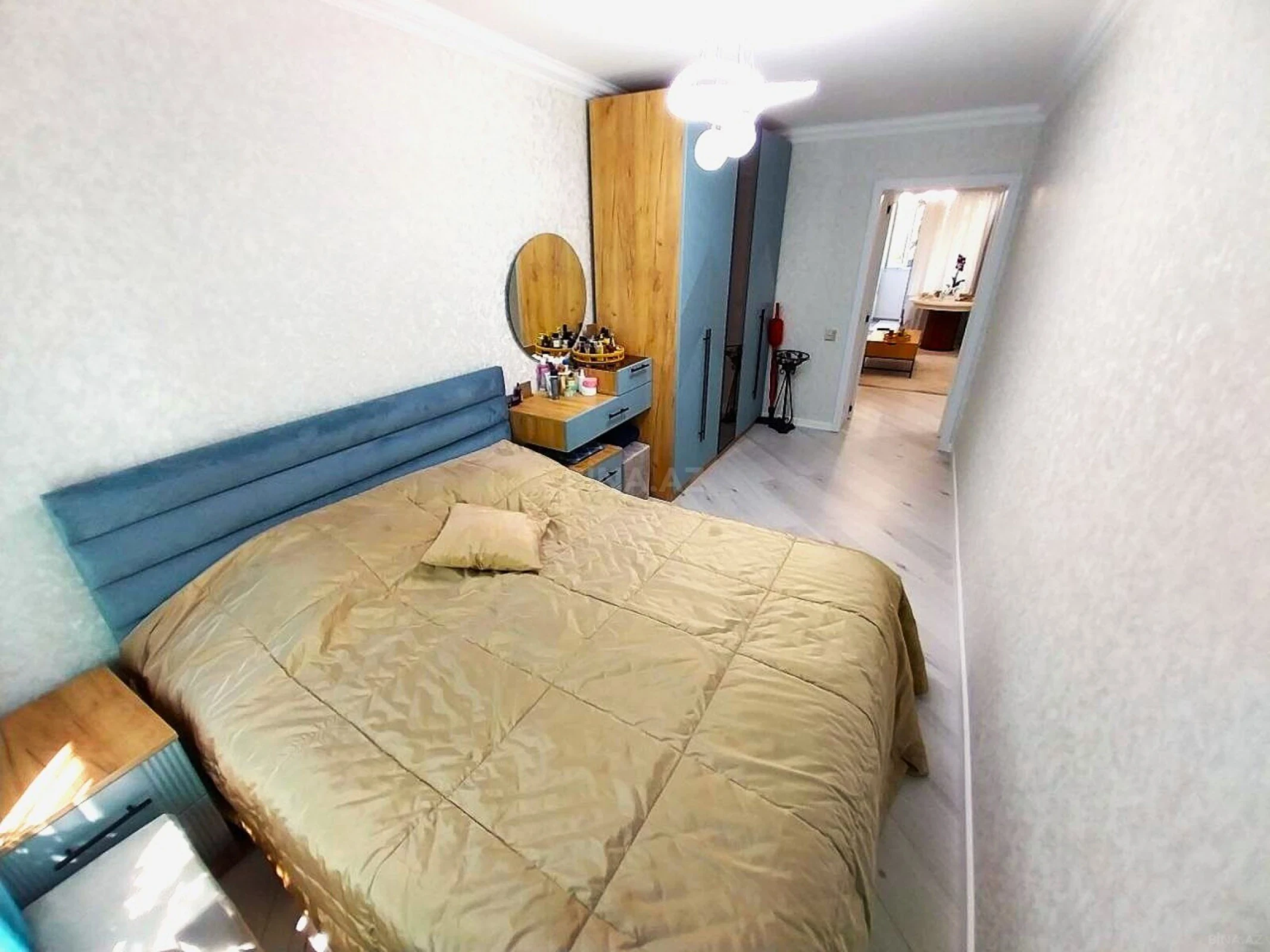 Satılır 2 otaqlı mənzil 60 m²