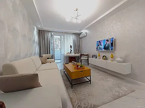 Satılır 2 otaqlı mənzil 60 m²