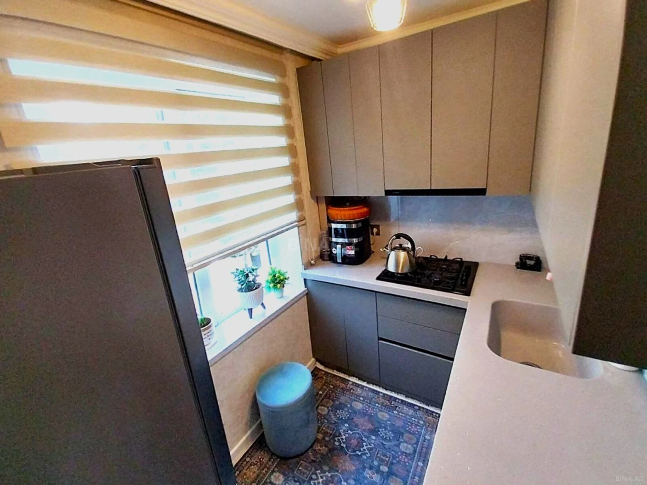 Satılır 2 otaqlı mənzil 60 m²