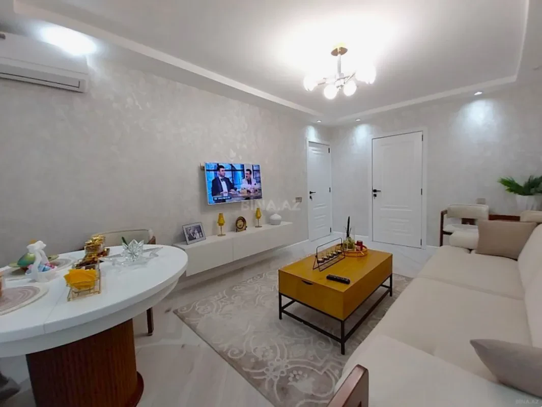 Satılır 2 otaqlı mənzil 60 m²