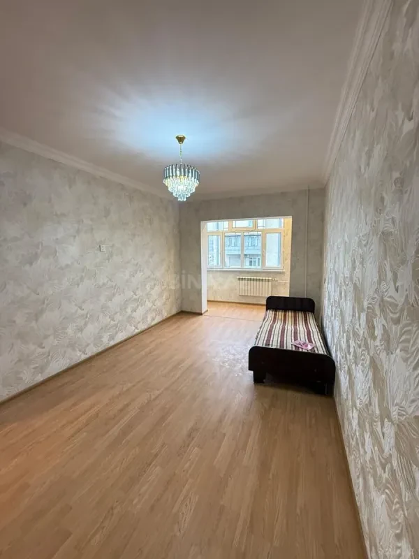 Kirayə verilir 2 otaqlı mənzil 50 m²