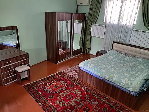 Satılır 3 otaqlı həyət evi 200 m² — Bakı, Badamdar 3 otaq 200.00 m²