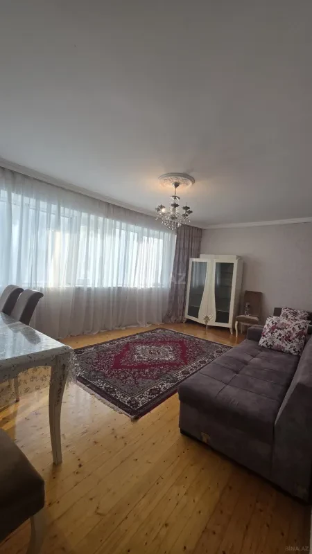 Satılır 2 otaqlı mənzil 82.3 m²