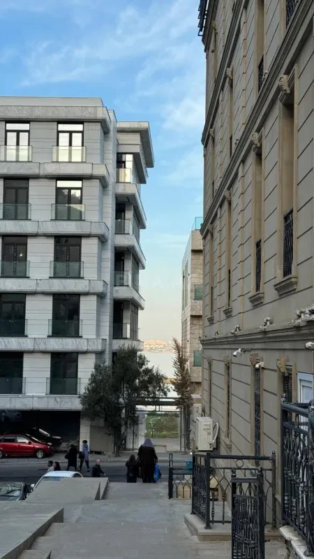 Kirayə verilir 2 otaqlı mənzil 60 m²