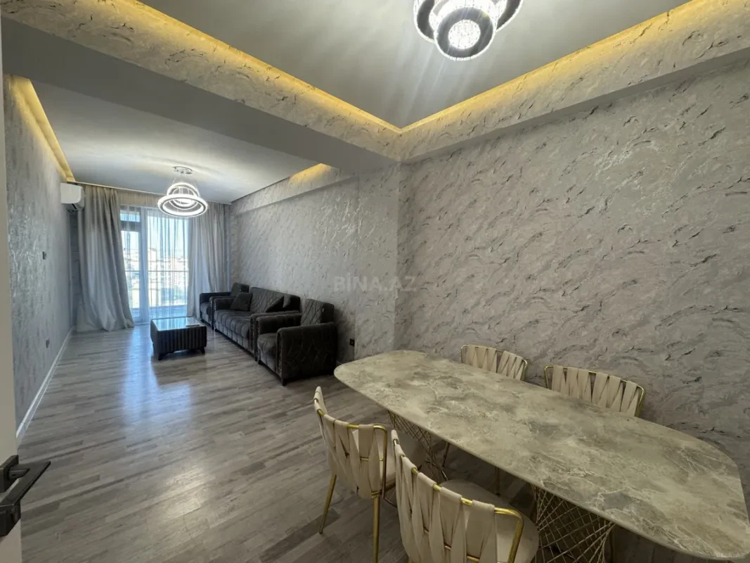 Satılır 3 otaqlı mənzil 97 m²