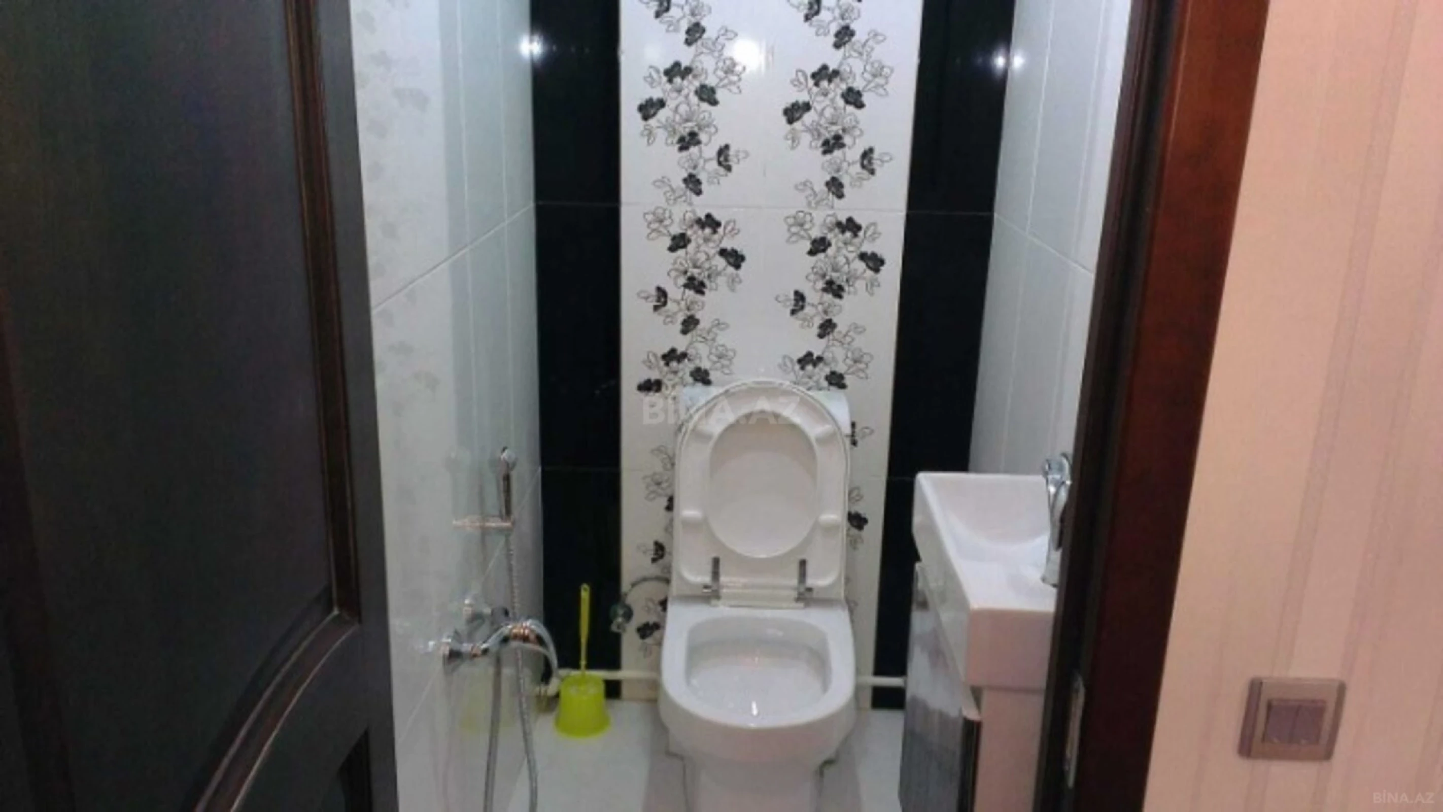 Satılır 3 otaqlı mənzil 77 m²