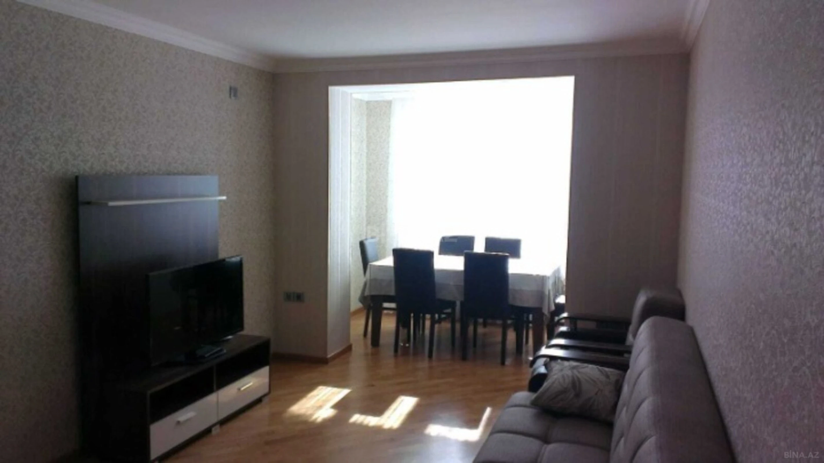 Satılır 3 otaqlı mənzil 77 m²