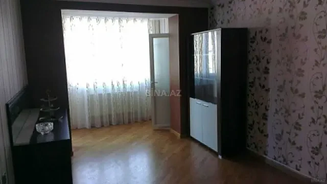 Satılır 3 otaqlı mənzil 77 m²