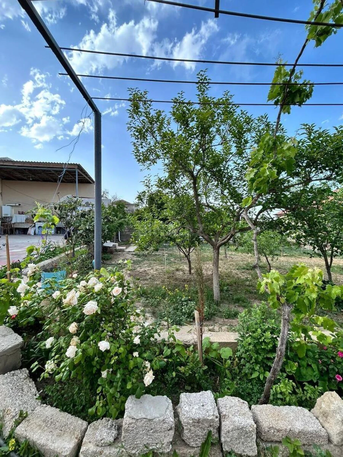 Satılır 6 otaqlı həyət evi 170 m²
