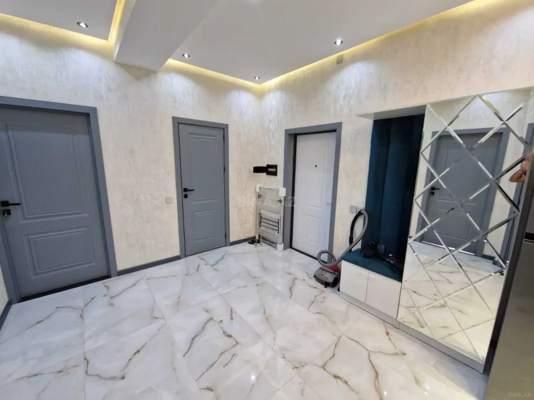 Kirayə verilir 3 otaqlı mənzil 100 m²