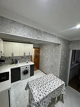 Kirayə verilir 3 otaqlı mənzil 90 m² — Bakı 3 otaq 90.00 m²