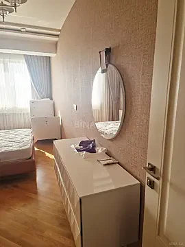 Kirayə verilir 3 otaqlı mənzil 130 m²