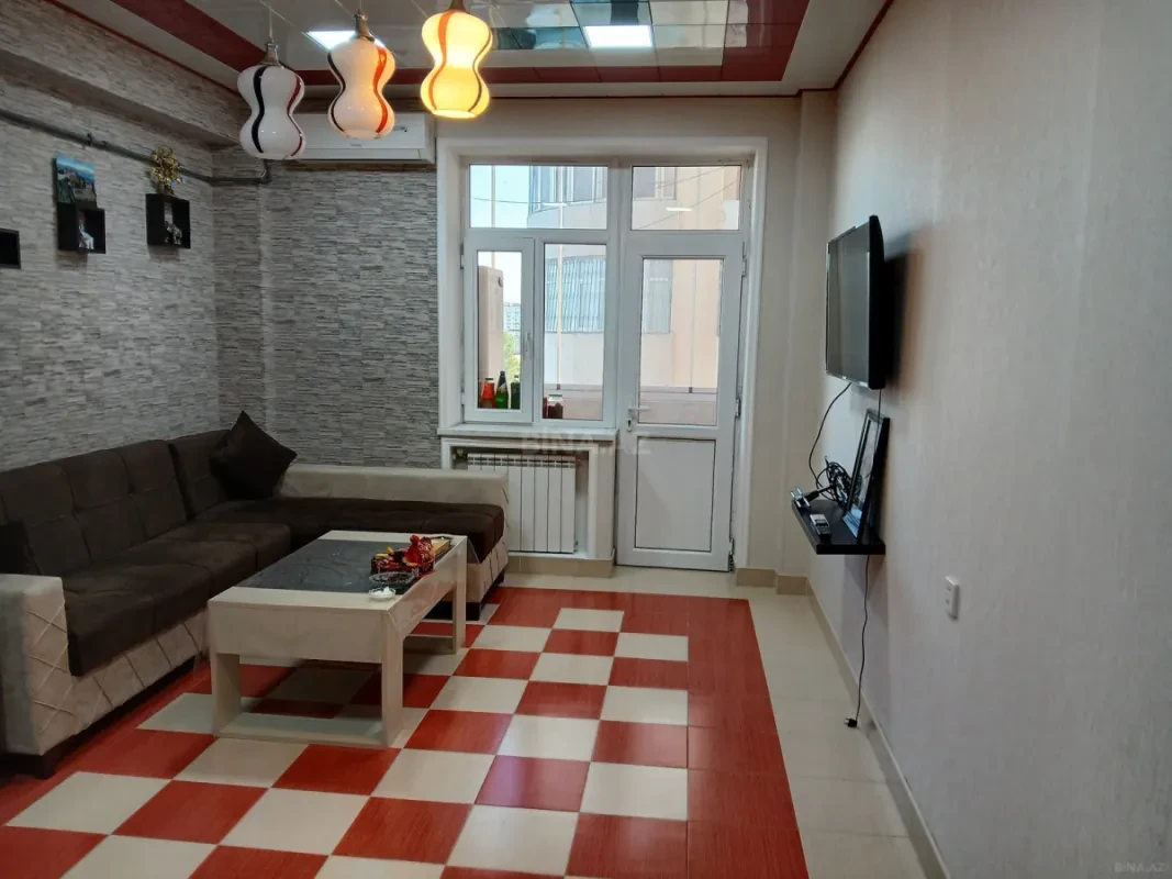 Satılır 3 otaqlı mənzil 70 m²