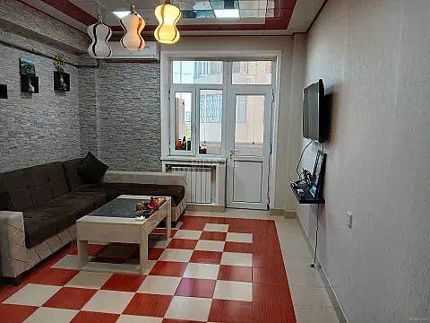 Satılır 3 otaqlı mənzil 70 m²