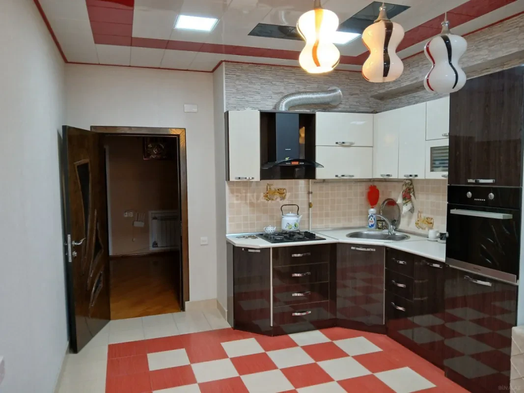 Satılır 3 otaqlı mənzil 70 m²