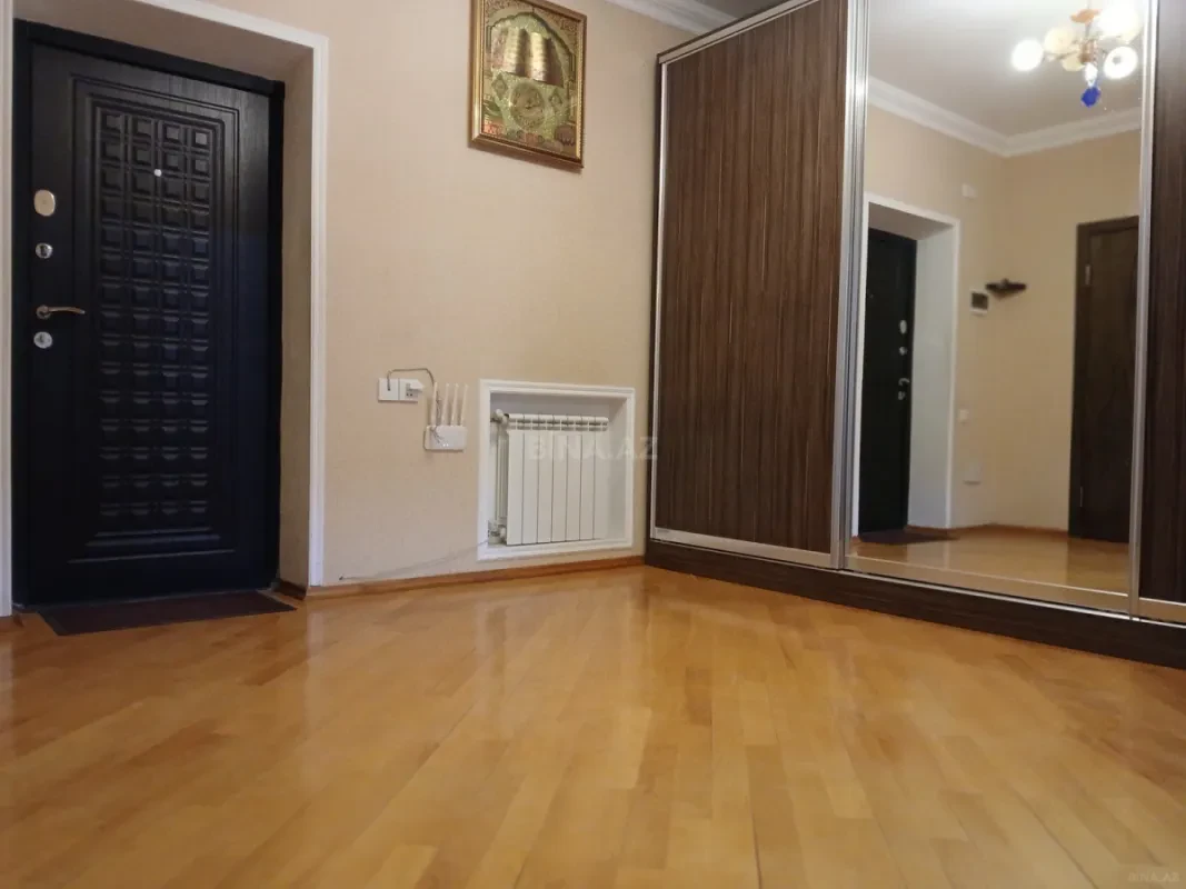 Satılır 3 otaqlı mənzil 70 m²