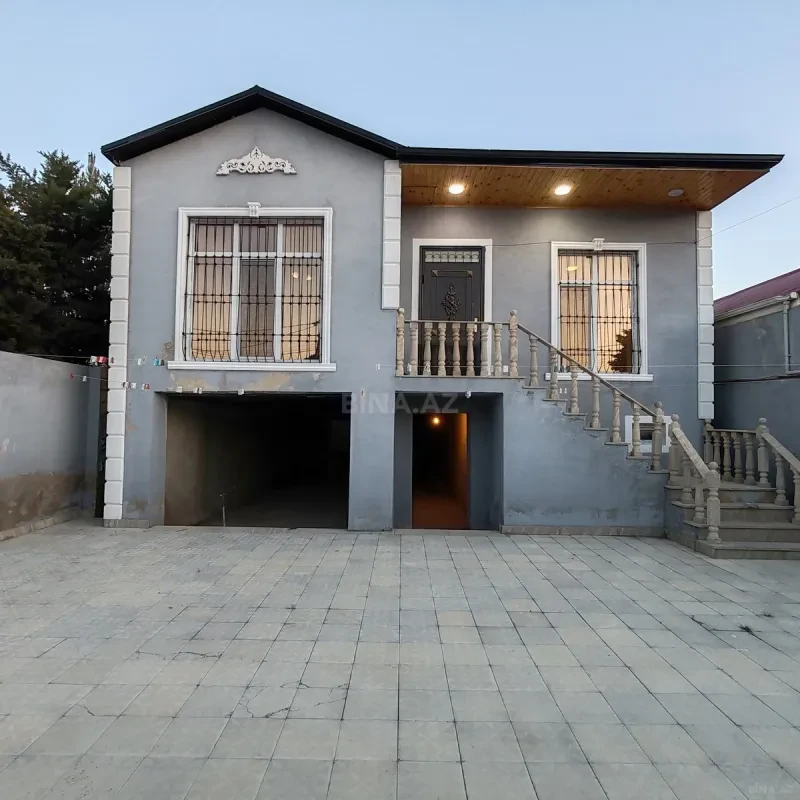 Satılır 4 otaqlı həyət evi 160 m²
